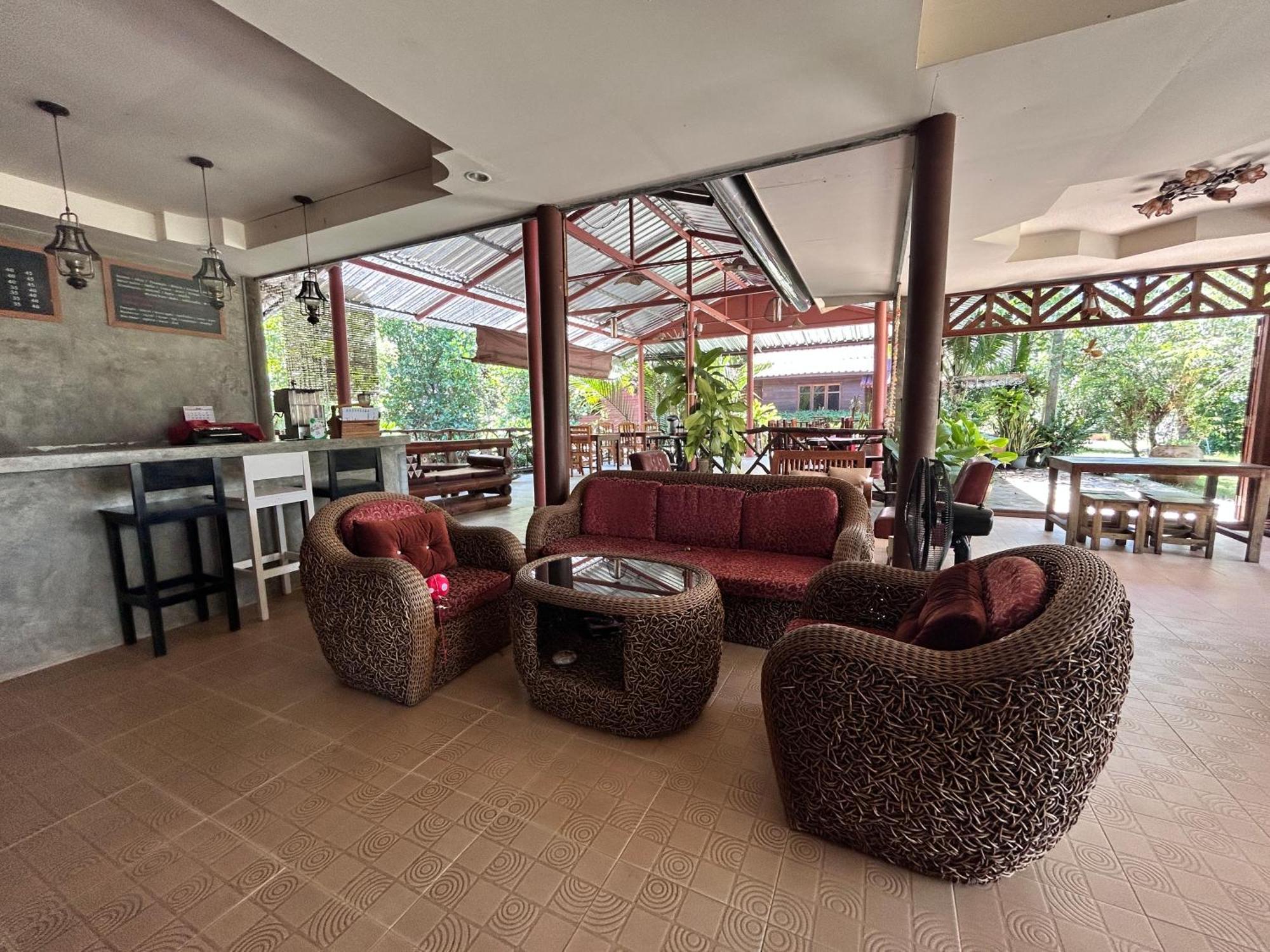 Suchanaree@Laemngop Trat Exterior foto
